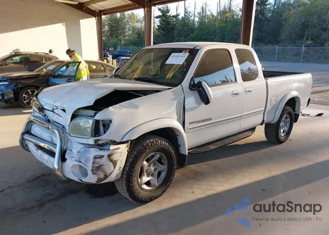 2004 Toyota Tundra Ltd V8 z USA, uszkodzony, nr VIN 5TBBT48164S440949
